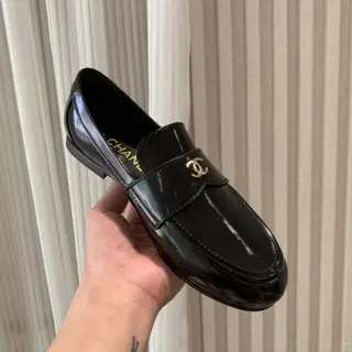 Chanel British style double C diamond buckle loafers series new 〰