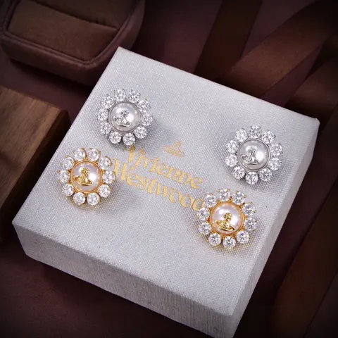Vivienne Westwood Saturn earrings Elegant and refined design
