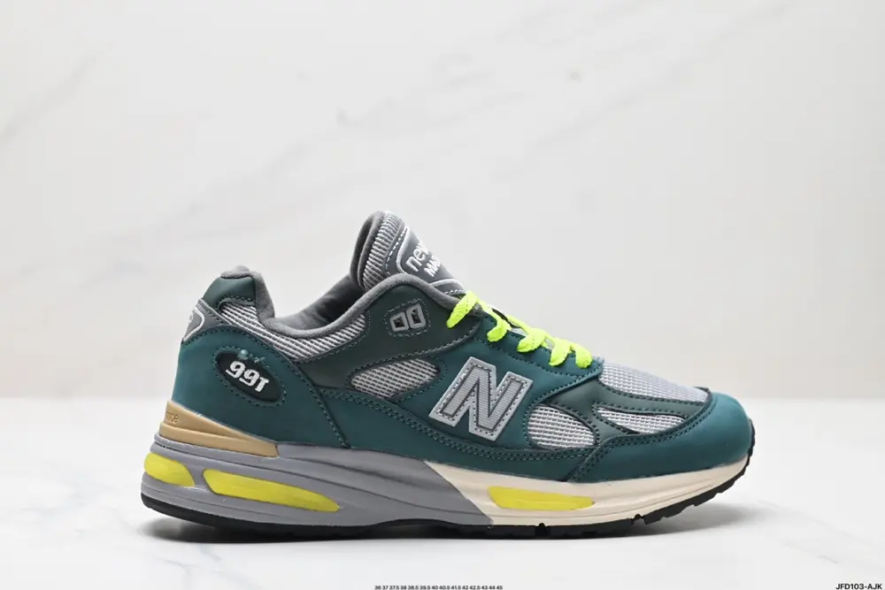 NB New Balance New Balance 991v2 Made in UK “Black” series British-made classic versatile U991BK2