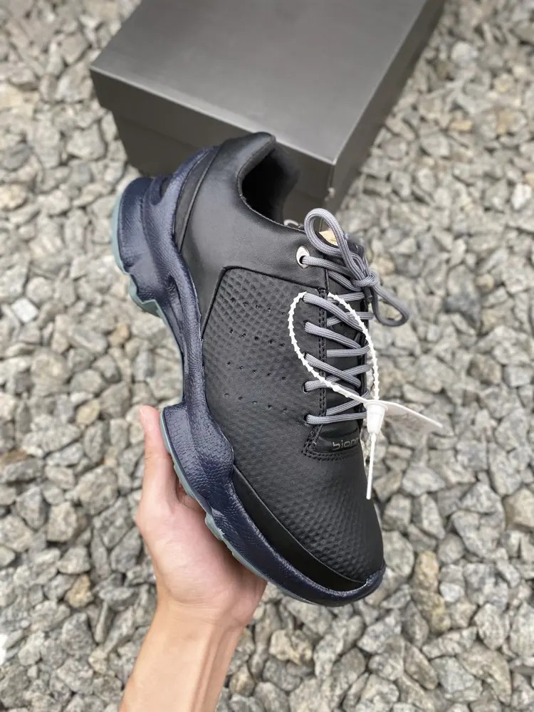 ECCO casual dad shoes