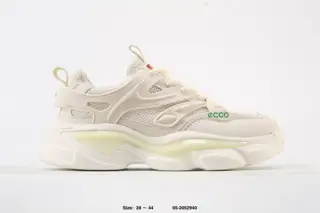 ECCO new versatile casual style