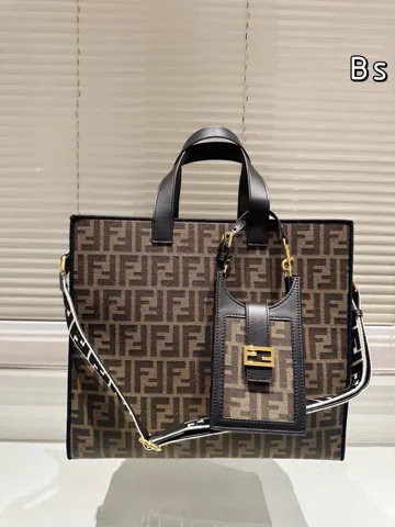 Fendi Tote