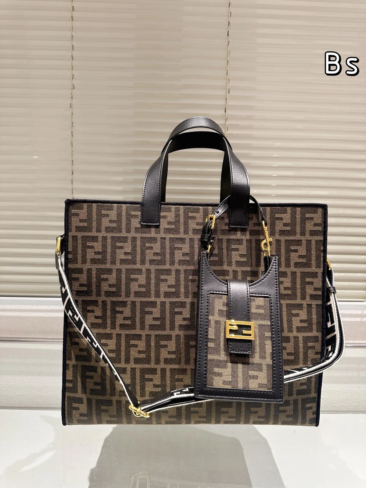 Fendi Tote