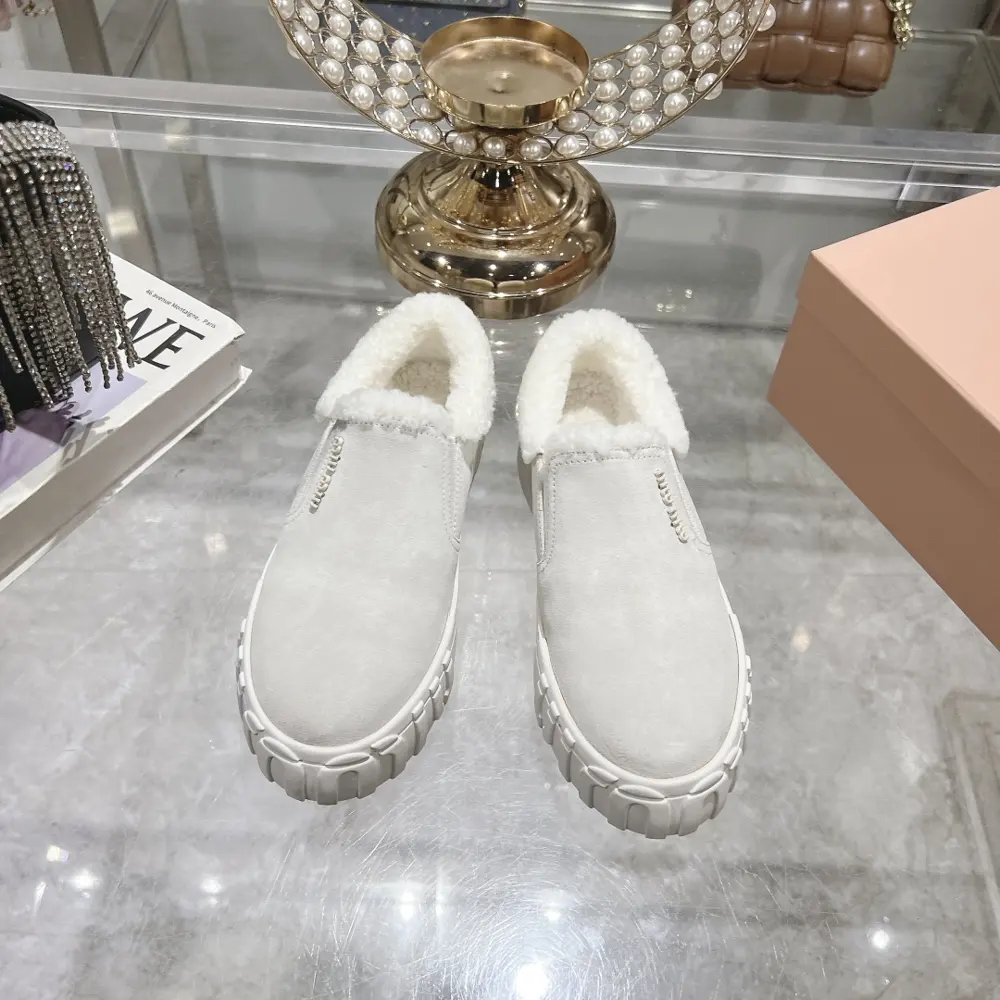Miu Miu Miu 2024 autumn and winter new furry shoes from the Miu series