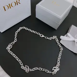 DIOR New Dior necklace Original goods New counter model