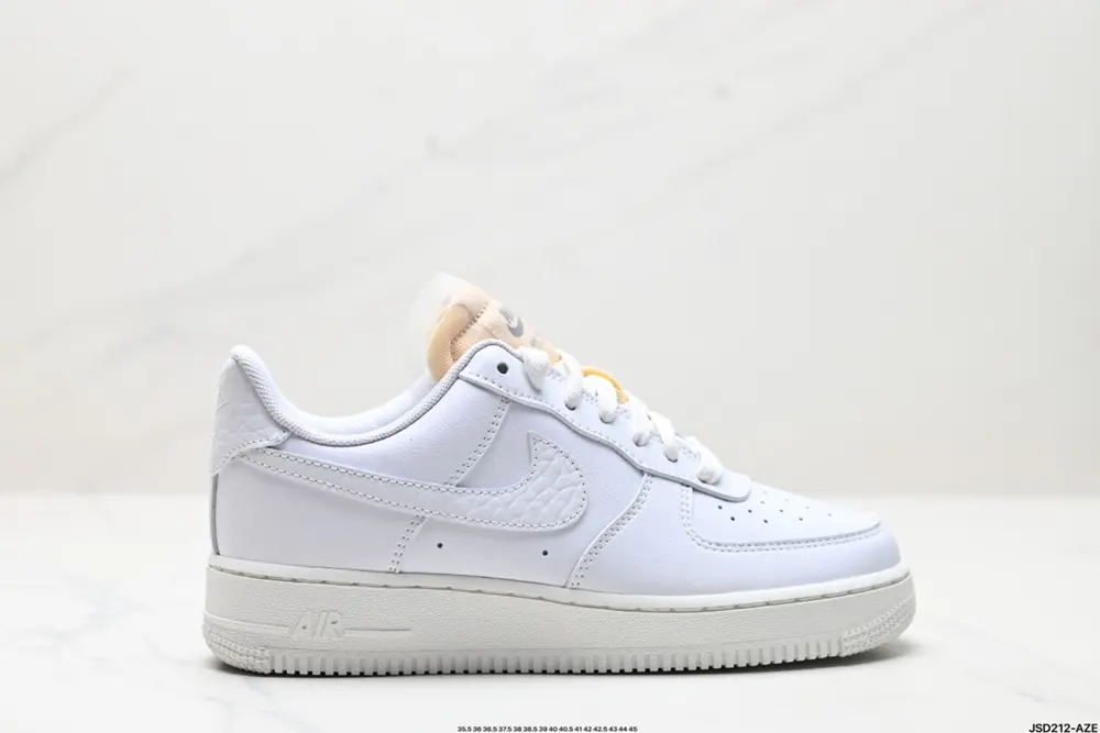 NIKE AIR FORCE 1’07 LX Sneakers CZ8101-100