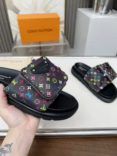 Louis Vuitton Spring and Summer New Slippers