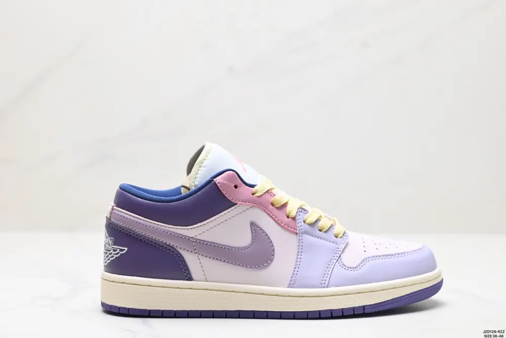 Nike Air Jordan 1 Low Sneakers DZ2768-651