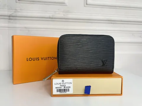 Louis Vuitton Wallet M60067