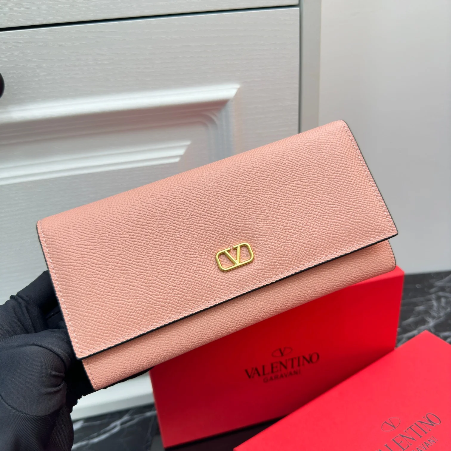 Valentino Wallet