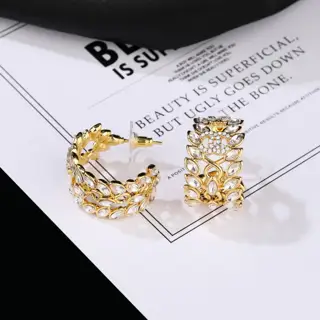 Chanel Horse Eye Leaf Earrings