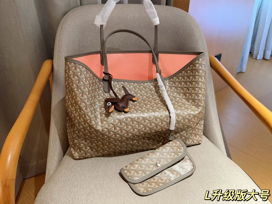 Goyard Tote