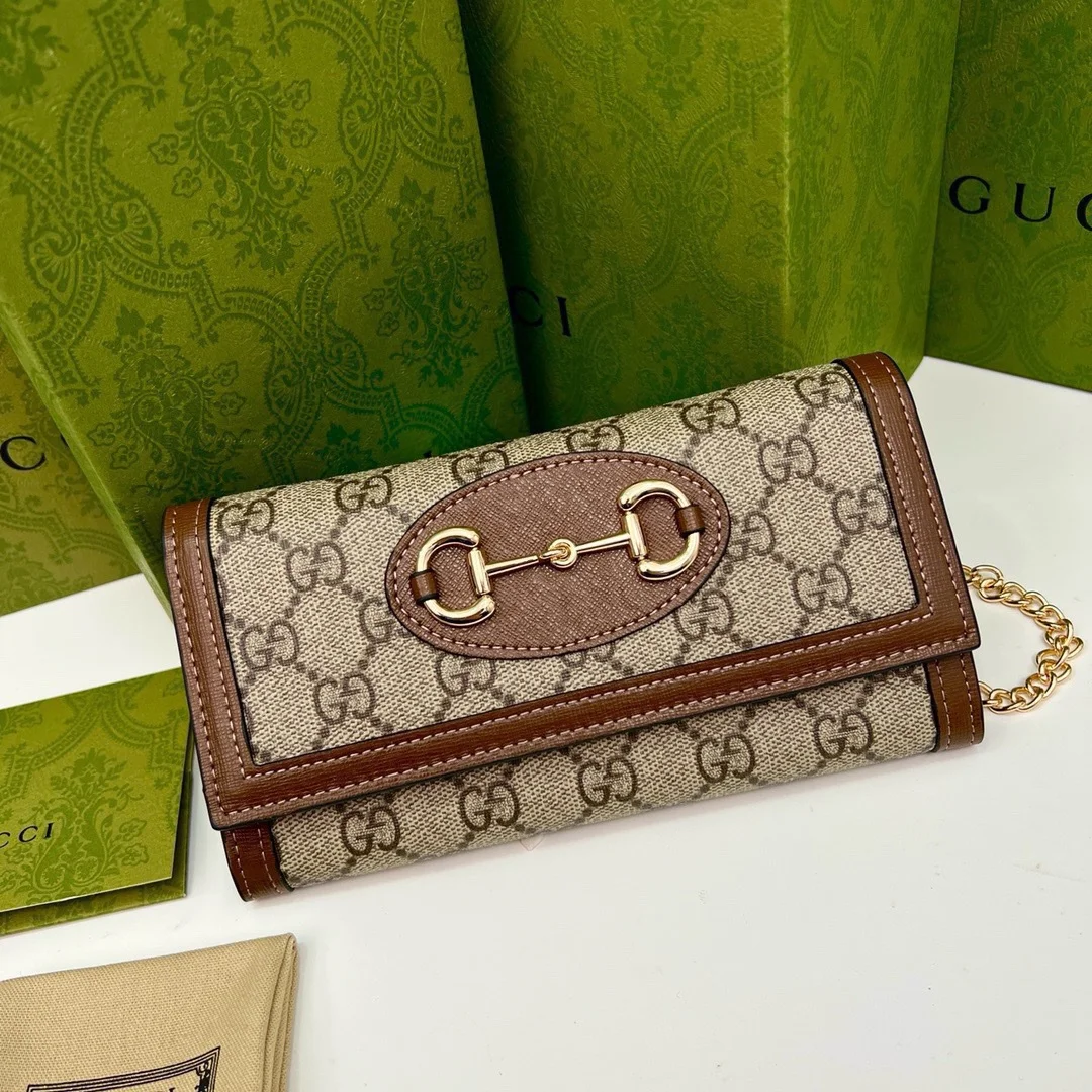 Gucci Saddle