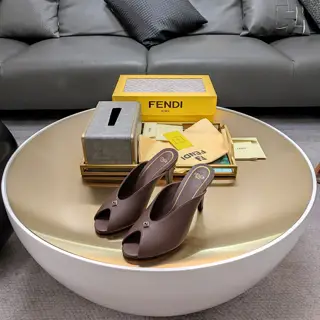 Fendi retro fish mouth sandals high heels