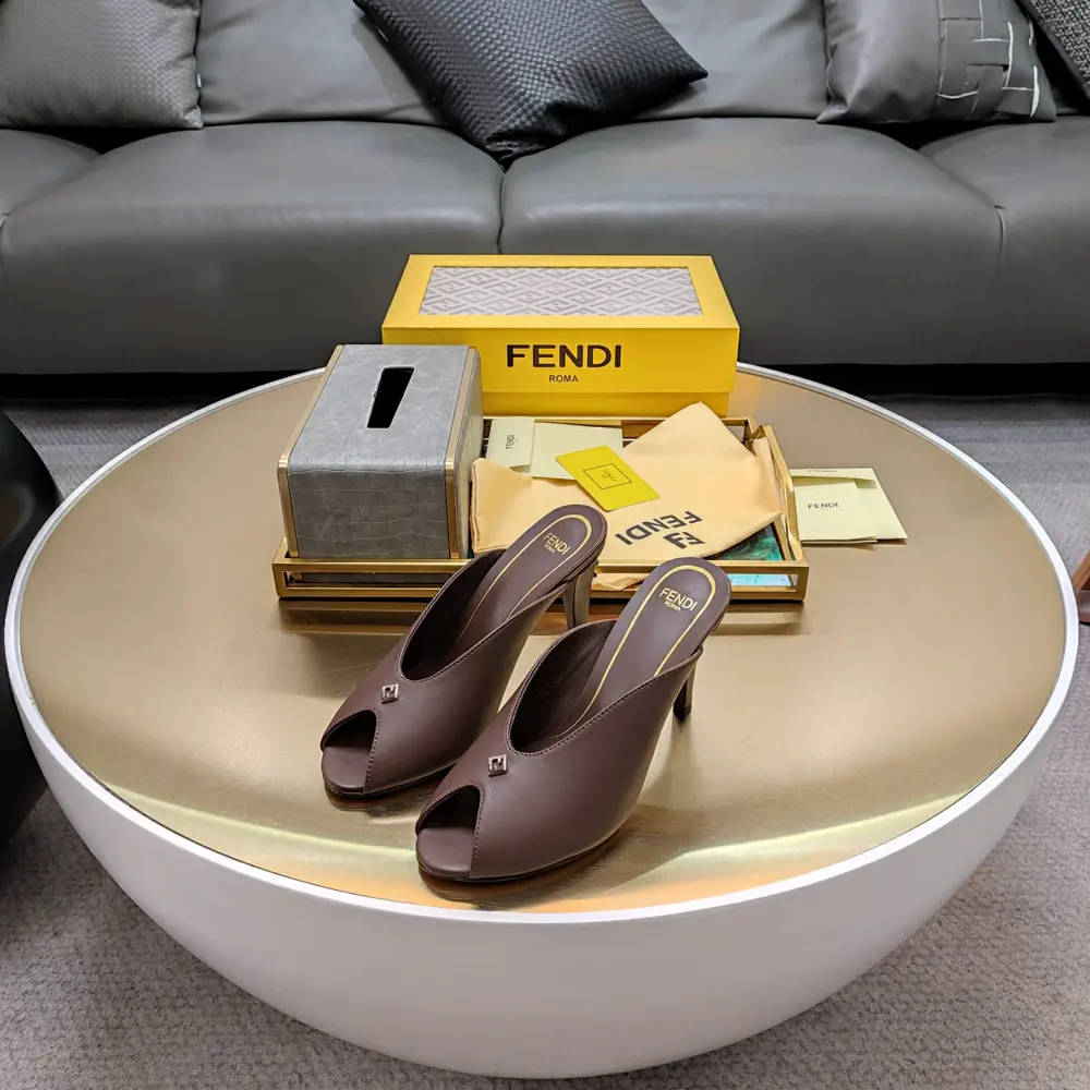 Fendi retro fish mouth sandals high heels