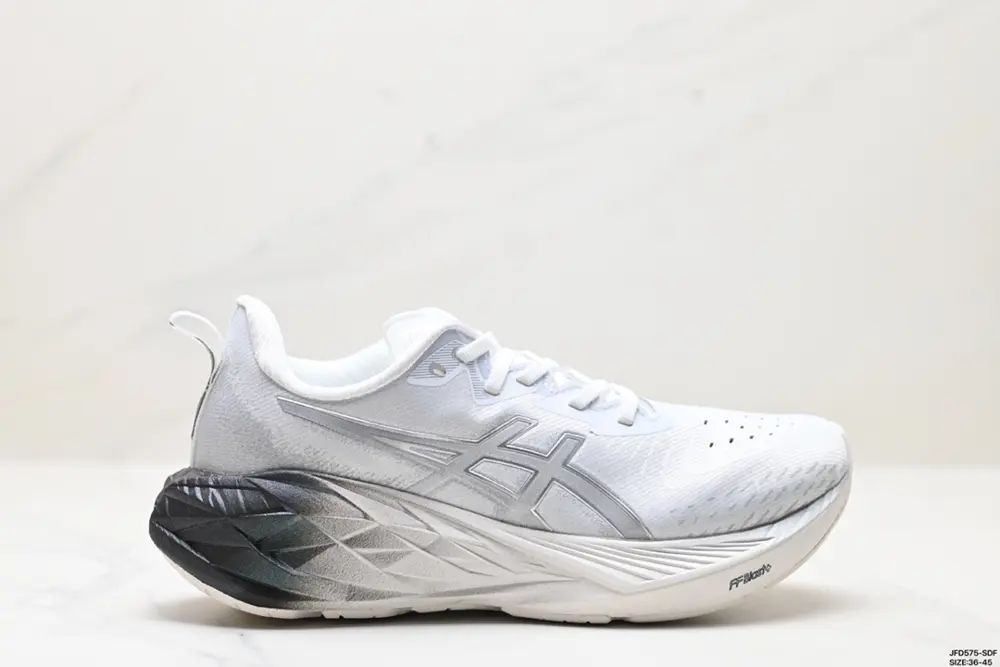 ASICS/Asics breathable mesh upper with some synthetic leather material using new AHAR+ 1011B693-400