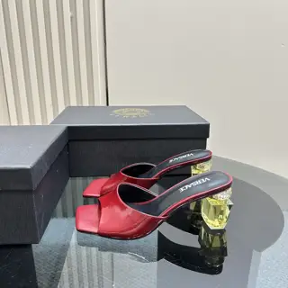 Versace Milan Fashion Show Transparent Perfume Crystal Chunky Heel High Heel Sandals