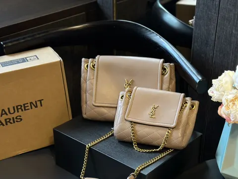 Yves Saint Laurent Bag
