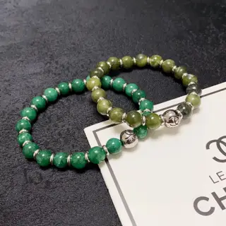 Chanel Double C high-end natural green crystal bracelet