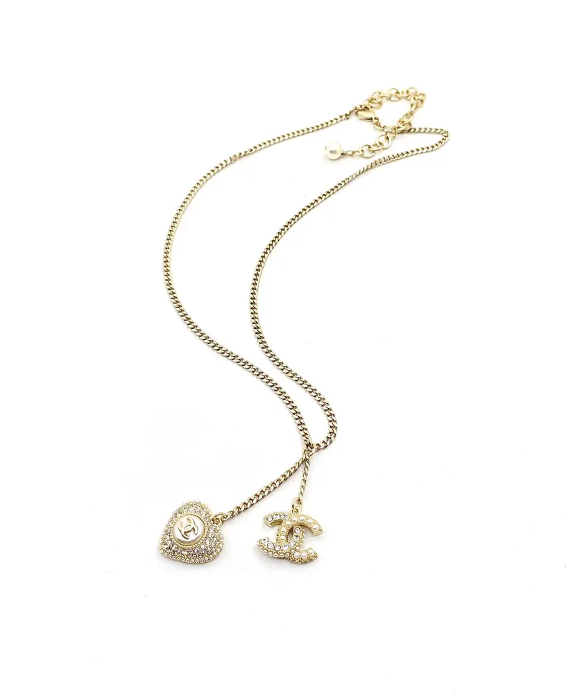 Chanel full diamond heart necklace