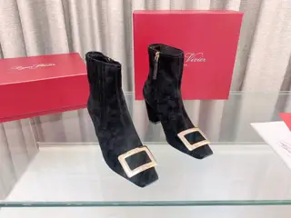 Roger Vivier New Winter Short Boots Metal Buckle Full Leather Chelsea High Heel Short Boots