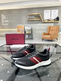 BALLY casual sports shoes series are coming to the counter at the same time