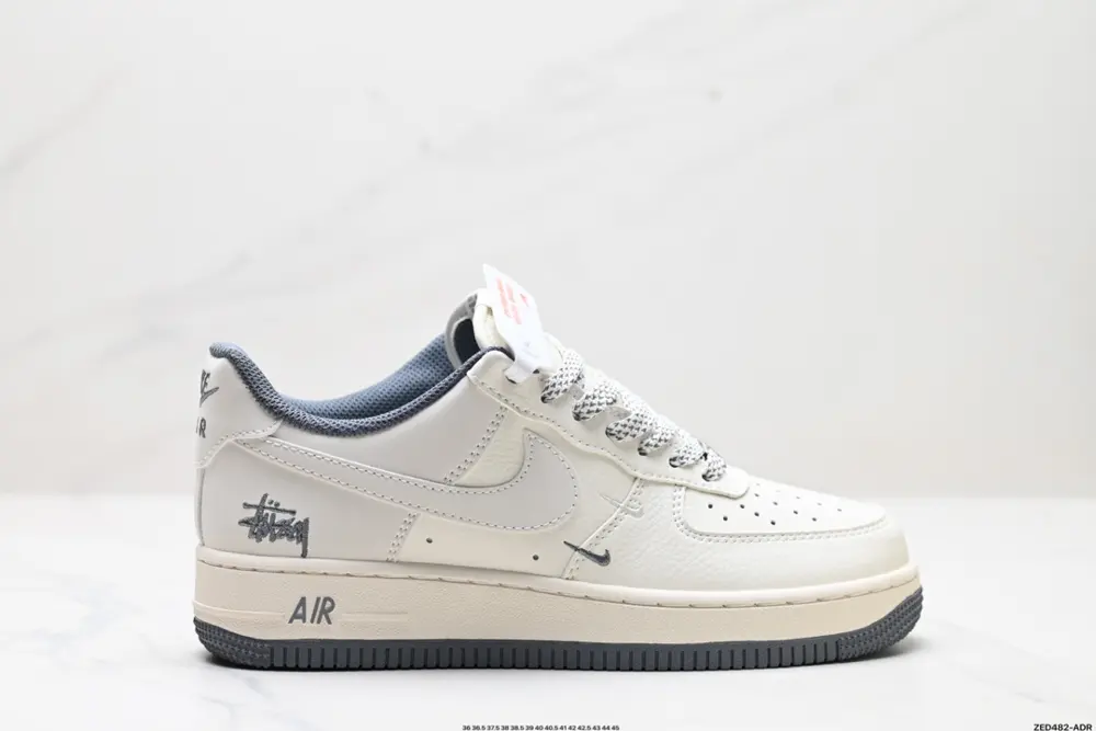 NIKE AIR FORCE 1’07 Sneakers XZ6188-012