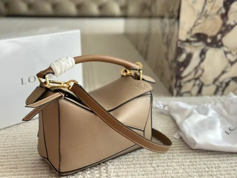 Loewe Puzzle