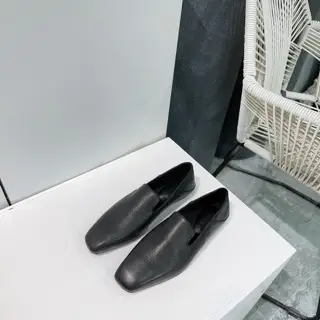 BOTTEGA VENETA 2025 Spring and Summer New Flat-soled Simple Two-Wear Loafers Single Shoes