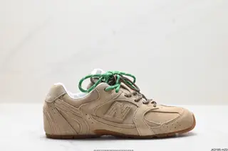 New Balance Maillard color matching creates a new cross-border cooperation