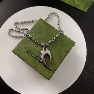 Gucci necklace