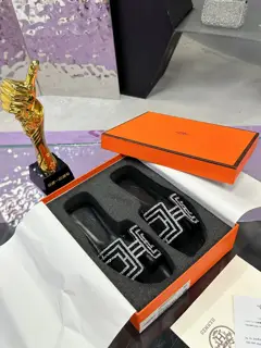 Hermès H slippers