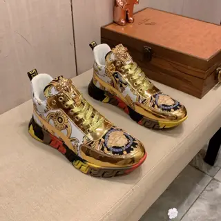 Versace The upper