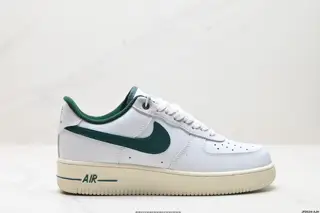 NIKE AIR FORCE 1’07 Sneakers DR0148-102
