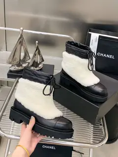 Chanel autumn and winter heavy-duty hot-selling short boots