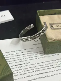 Gucci GucciGucci bracelets are unique and charming. The latest bracelets are of higher