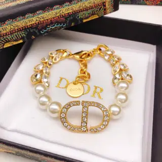 Dior Spring and Summer New Products Launched Olive Leaf Series Horse Eye Leaf Rhinestone