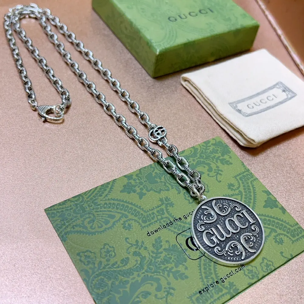 The latest Gucci necklace