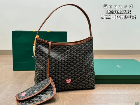 Goyard Tote
