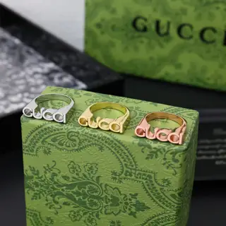Gucci “GUCCI” white diamond letter-shaped ring size 6-11