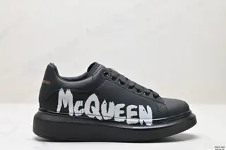 Italian luxury brand Alexander McQueen Sole Leather Sneakers low-top fashion thick-soled