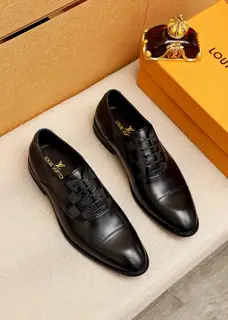 Louis Vuitton business leather shoes