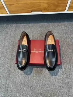 Salvatore Ferragamo men’s leather shoes