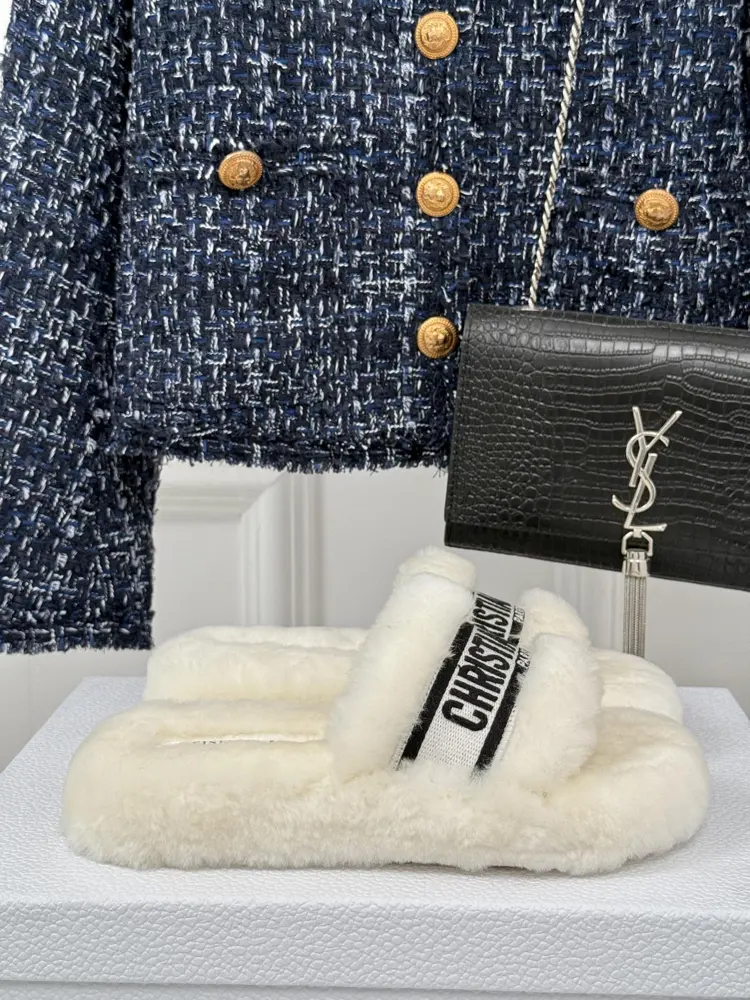 Dior furry slippers series