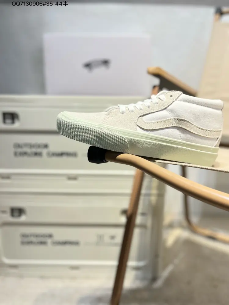 Vans classic retro casual sports shoes