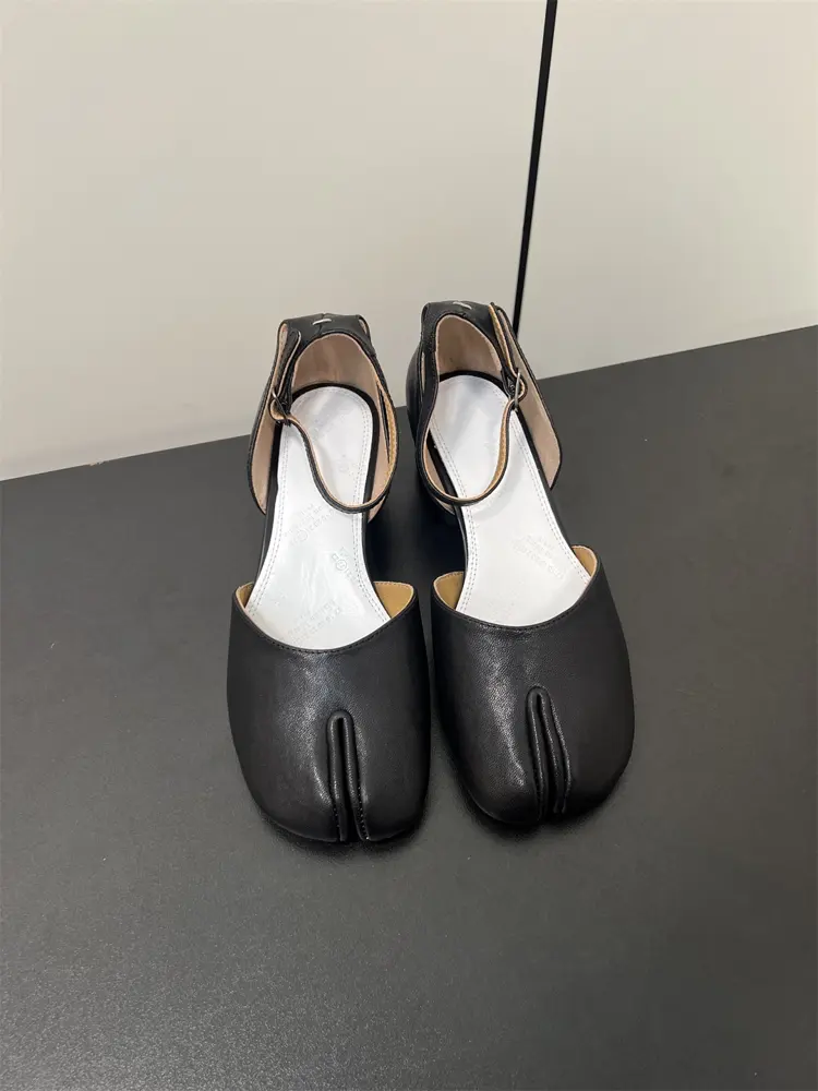 Maison Margiela mm6 retro bow split toe mid-heel hollow sandals