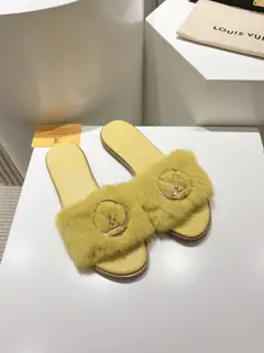 Louis Vuitton full leather flat open toe sandals