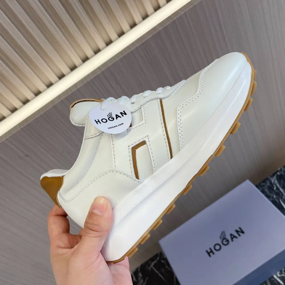 HOGAN Early Spring Couple Yacht Shoes