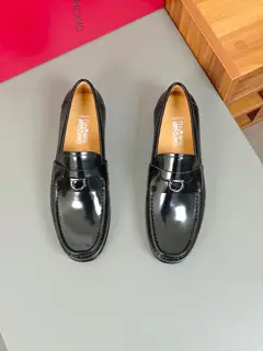 Salvatore Ferragamo GANCINI Buckle Moccasin. A modern interpretation of the classic