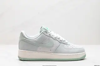 NIKE AIR FORCE 1’07 Sneakers HQ1497-099